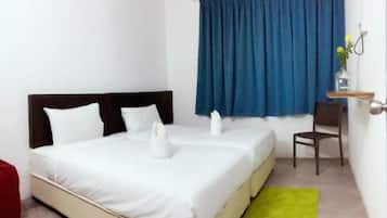 House, 4 Bedrooms | 4 bedrooms, iron/ironing board, free WiFi