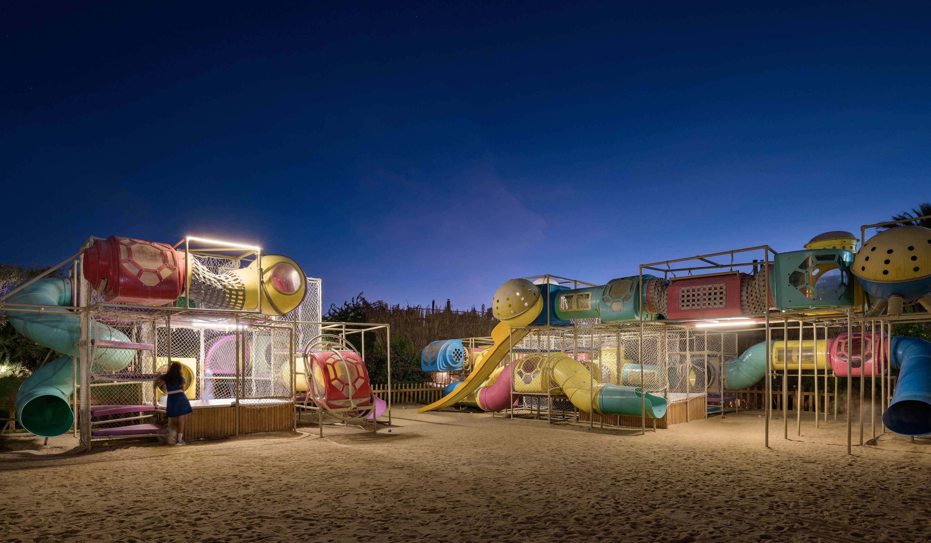 children’s play area – outdoor