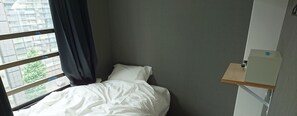 Standard Single Room | 7 bedrooms, in-room safe, desk, laptop workspace - hotel GINZA7 TOKYO (Tokyo)