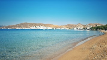 Beach nearby, 2 beach bars