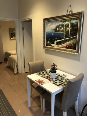 Premium bedding, minibar, in-room safe, desk - Bursa Park Apart Hotel (Bursa)