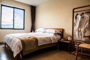 Blackout curtains, iron/ironing board, free WiFi