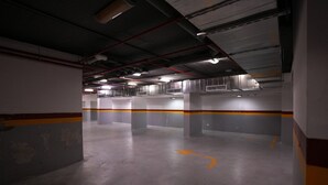 Ubetjent parkering (inkludert)
