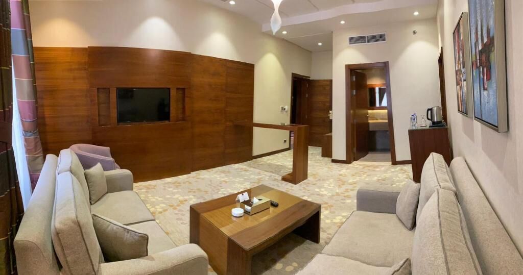 Suite Exécutive, 2 chambres (Amiri) | Minibar, coffres-forts dans les chambres, chambres insonorisées