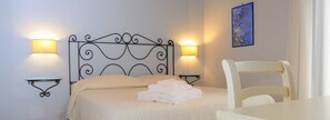 Minibar, desk, free WiFi, bed sheets - Cerchio Verde (Pitigliano)