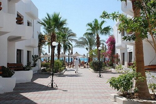 Marlin Inn Azur Resort