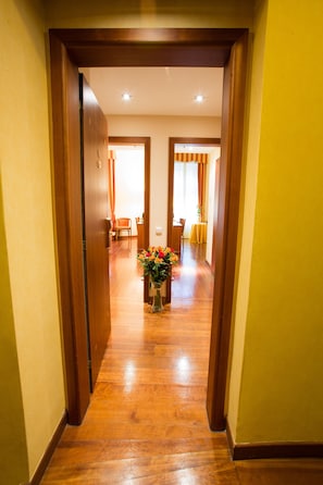 Minibar, in-room safe, desk, soundproofing