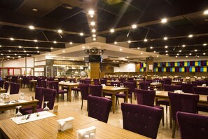Middag serveras