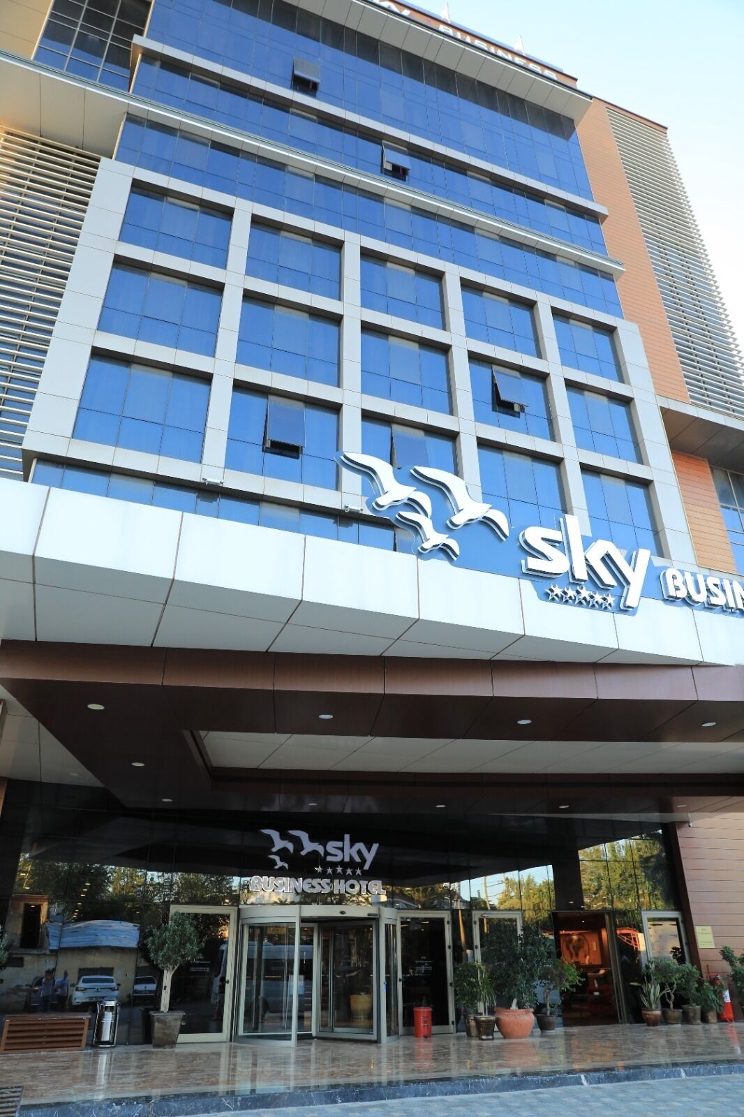 Foto - SKY Business Hotel