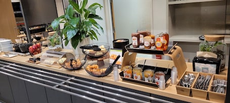 Daily buffet breakfast for a fee. B&B HOTEL CHARTRES Océane