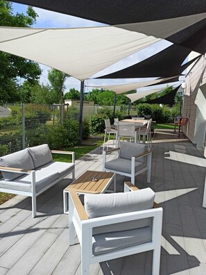 Exterior - B&B HOTEL CHARTRES Océane (Chartres)