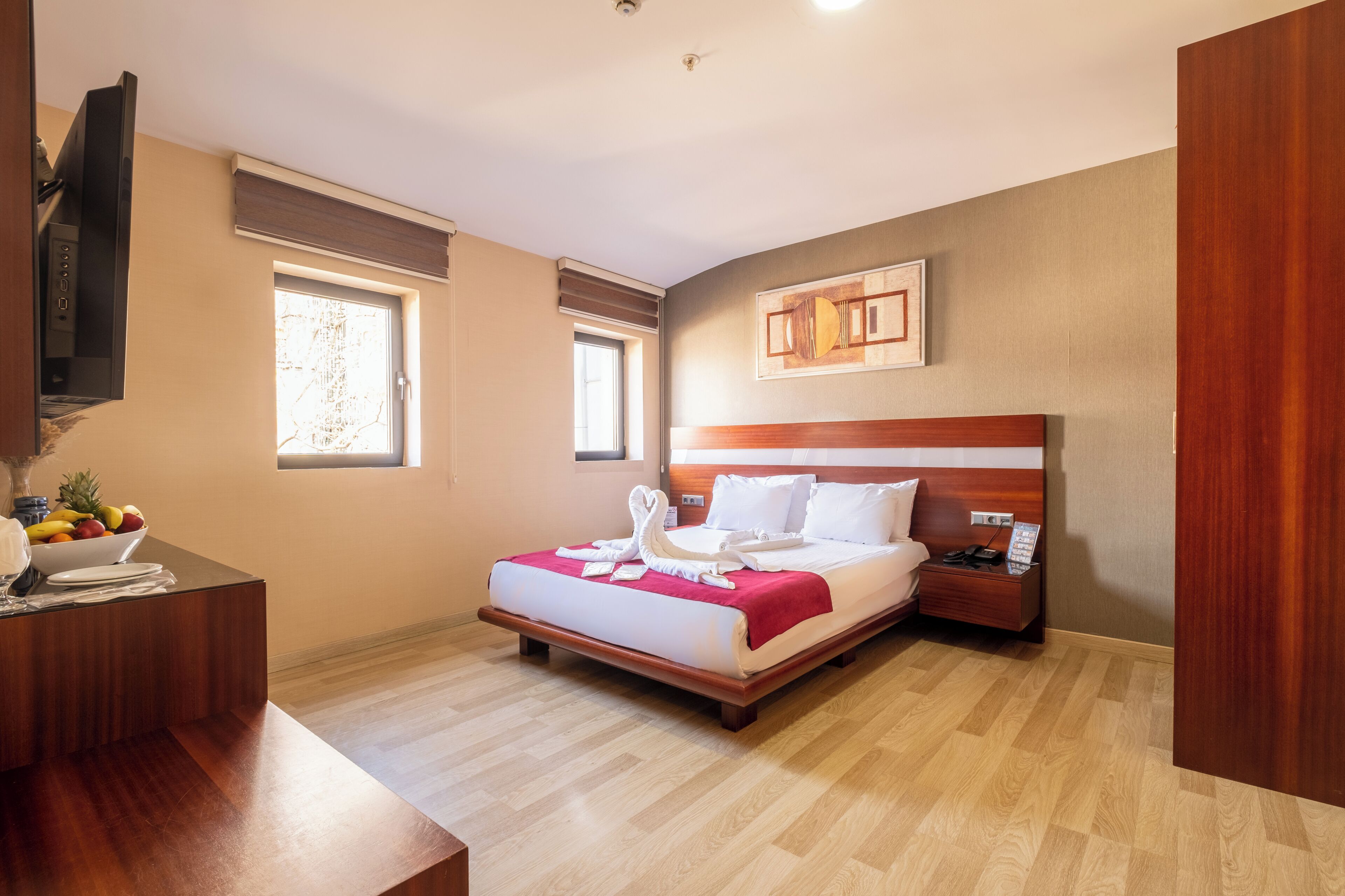 Premium bedding, in-room safe, soundproofing, iron/ironing board