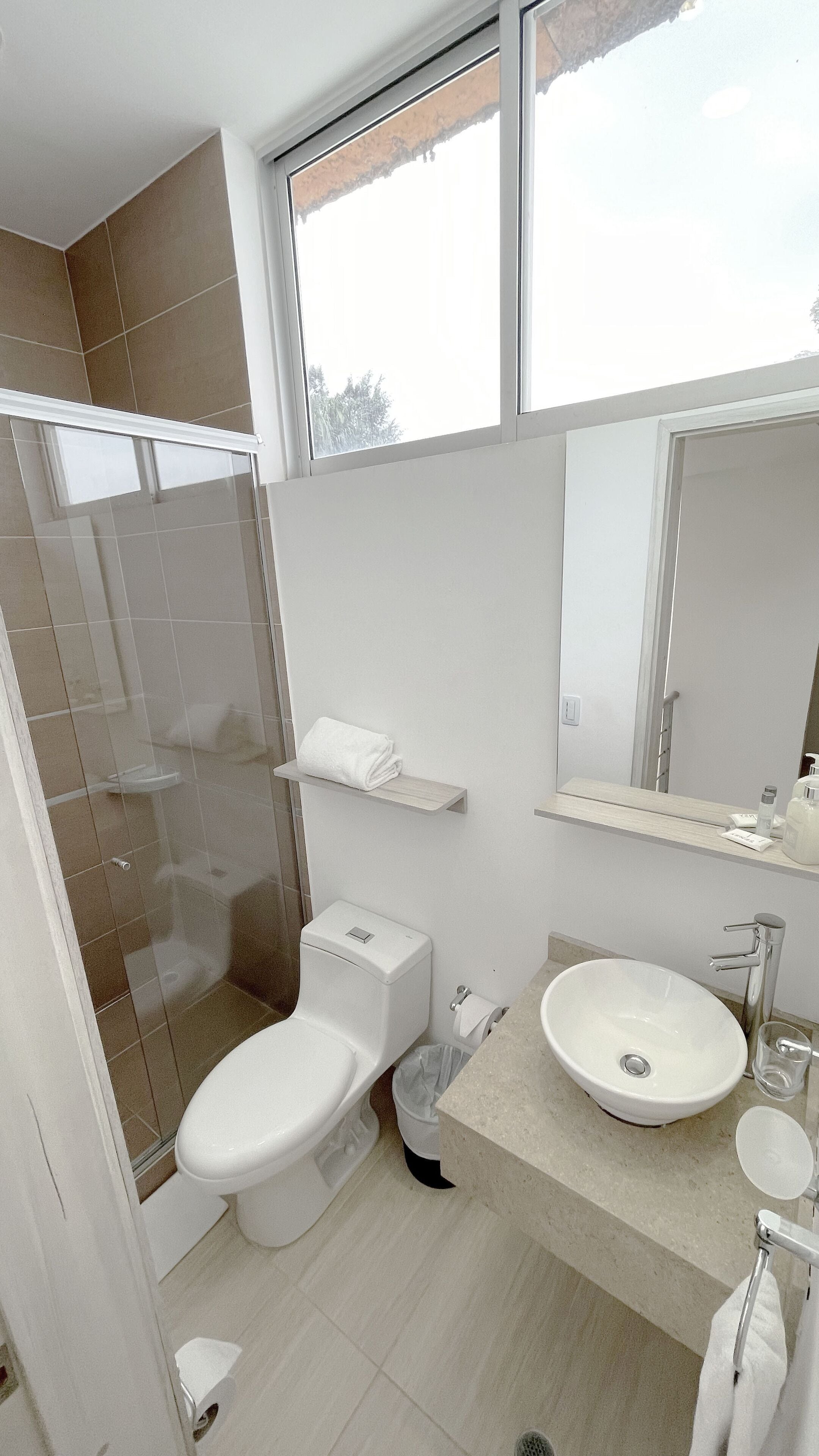 junior duplex, 1 king bed | room amenity