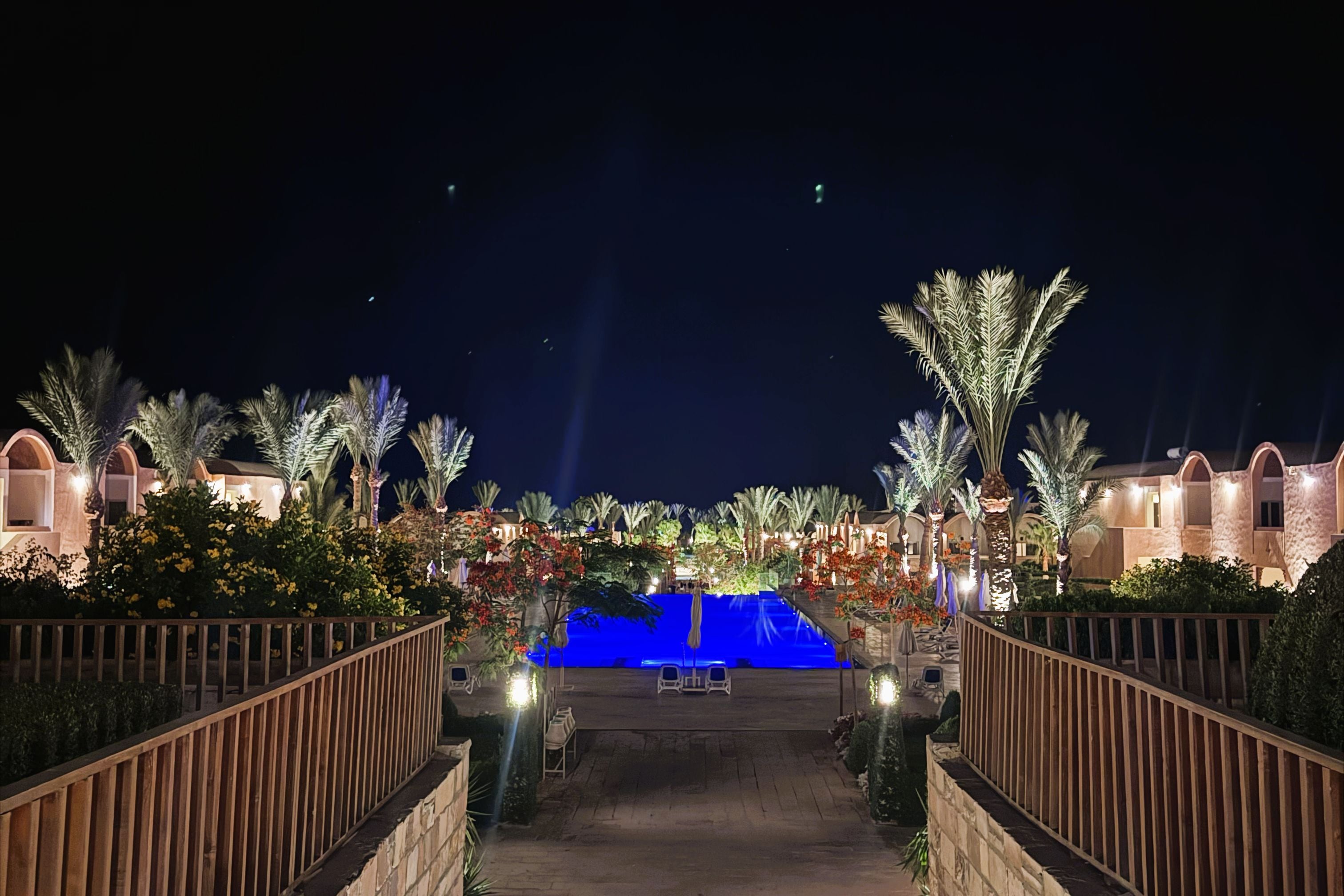 حمام سباحة