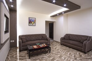 Studio | Area keluarga | TV layar datar