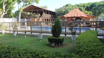 Pemandangan dari properti