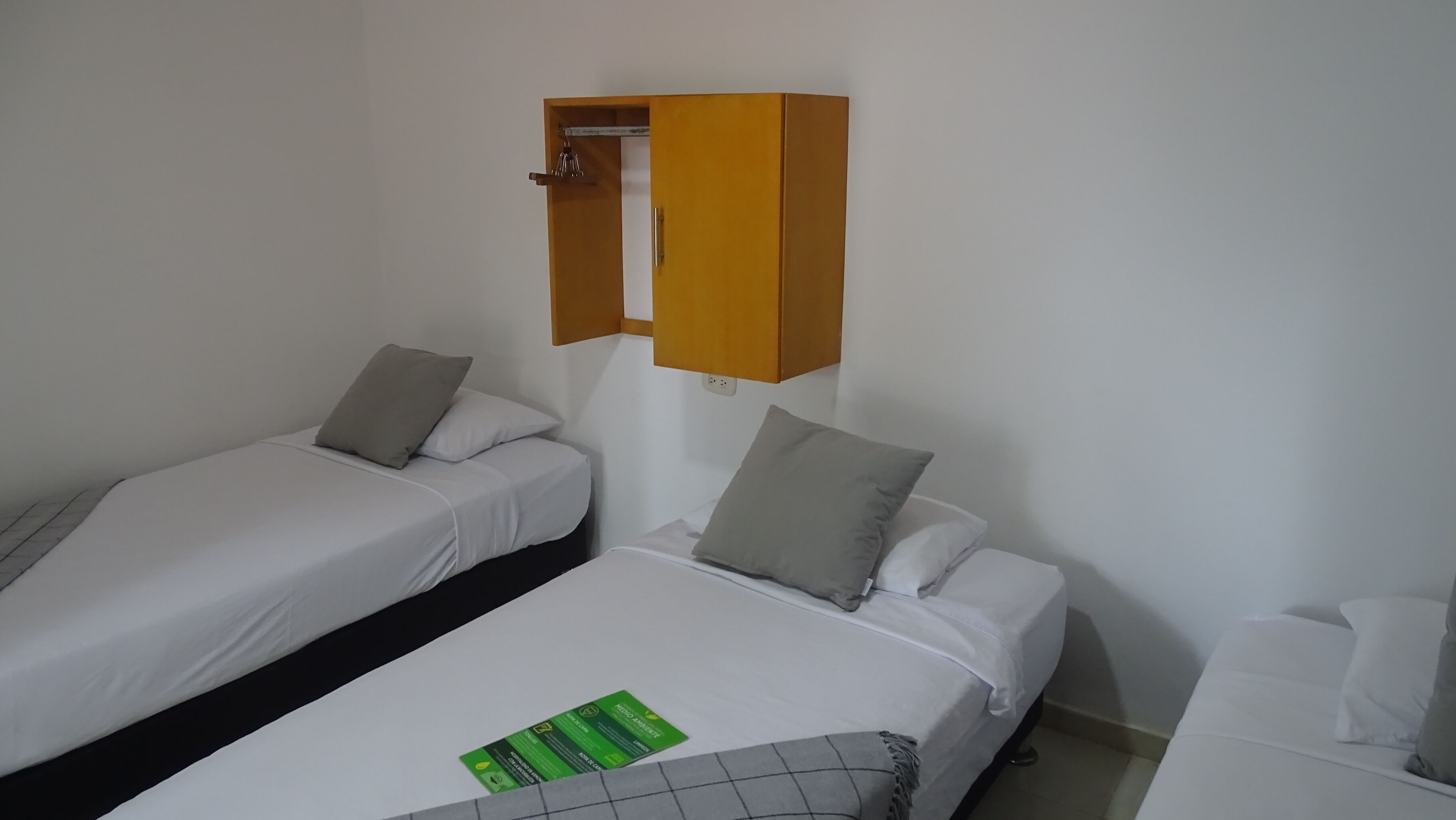 Basic Triple Room | Free WiFi