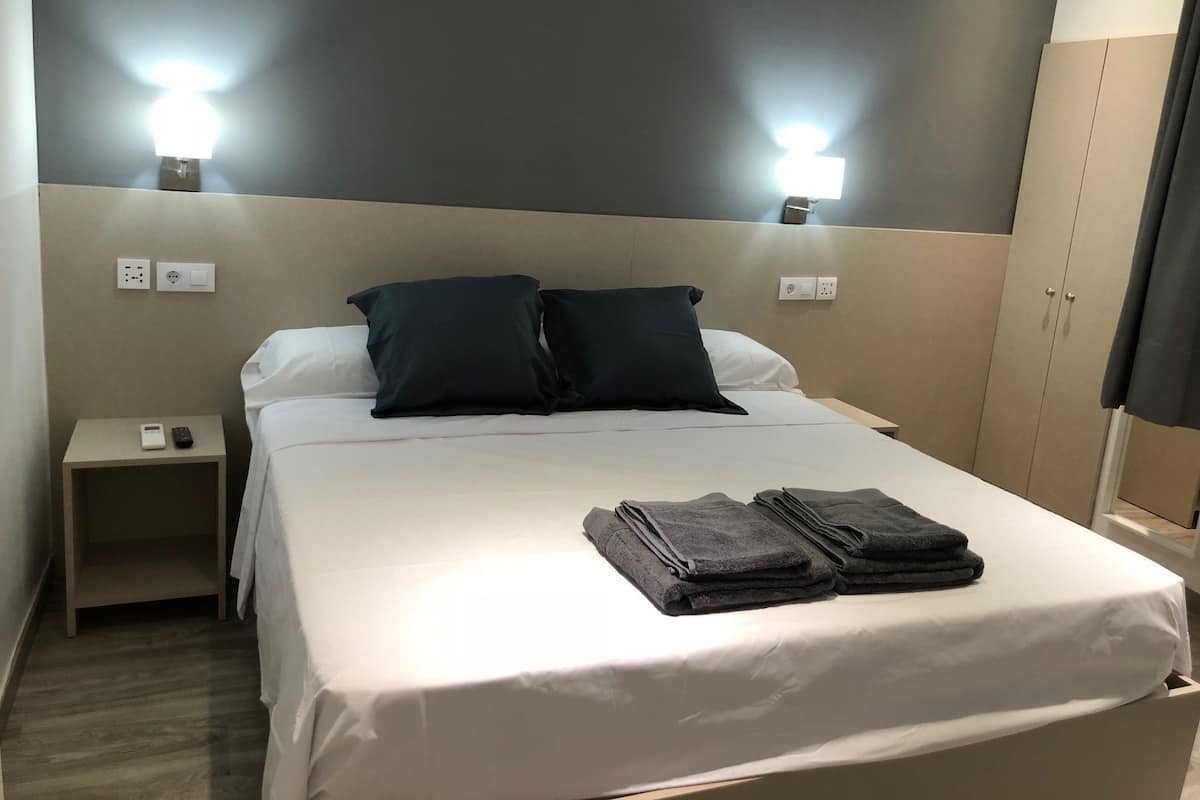 In-room safe, soundproofing, iron/ironing board (on request)