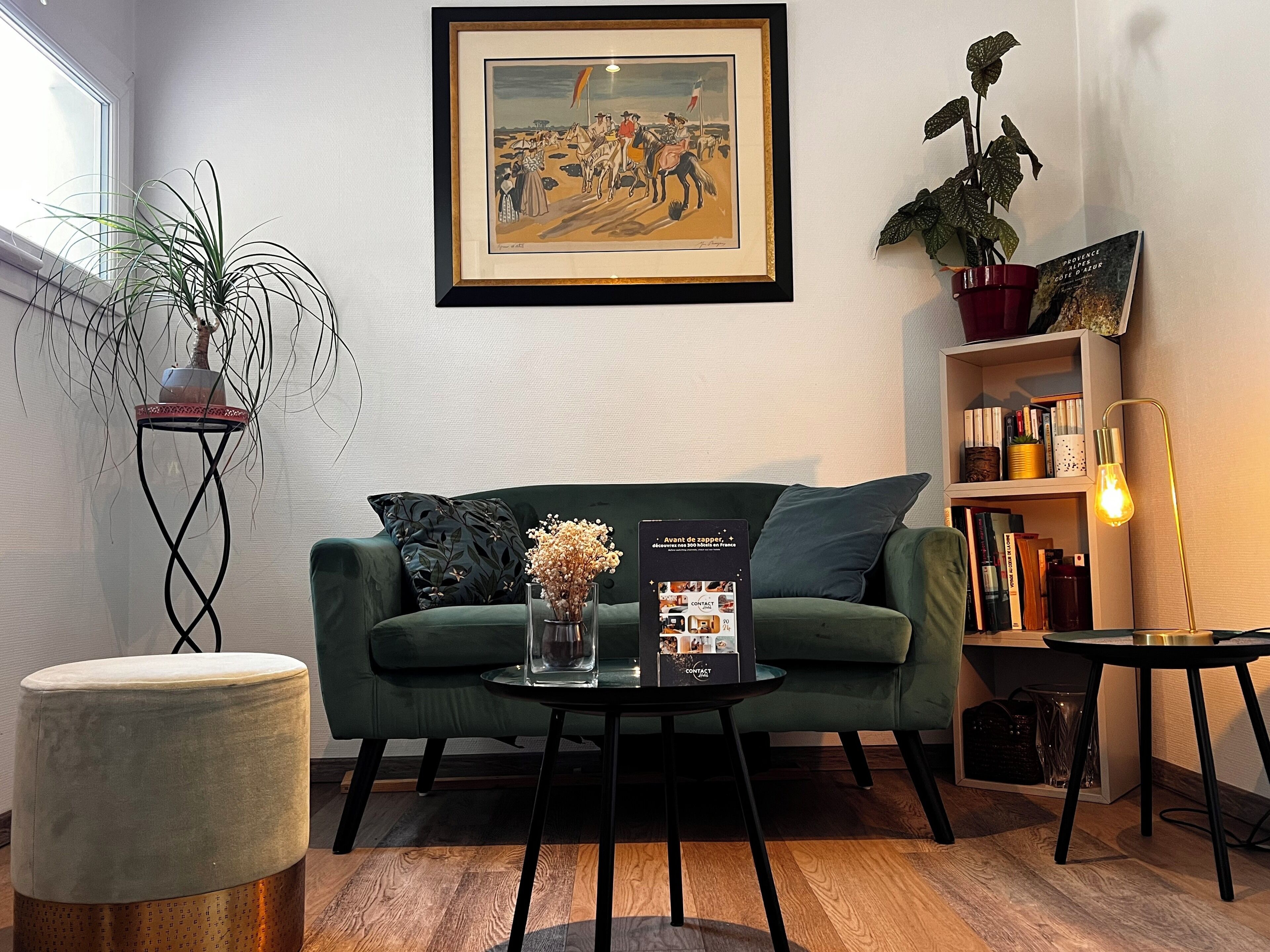 Coin salon dans le hall