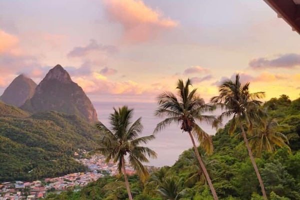 Habitación estándar, vistas a la colina (Escape) | Terraza o patio
