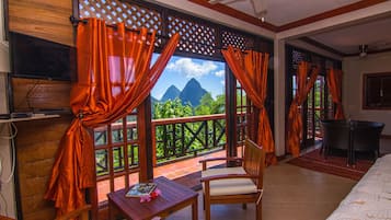 Suite Bulan Madu, pemandangan bukit | Area keluarga