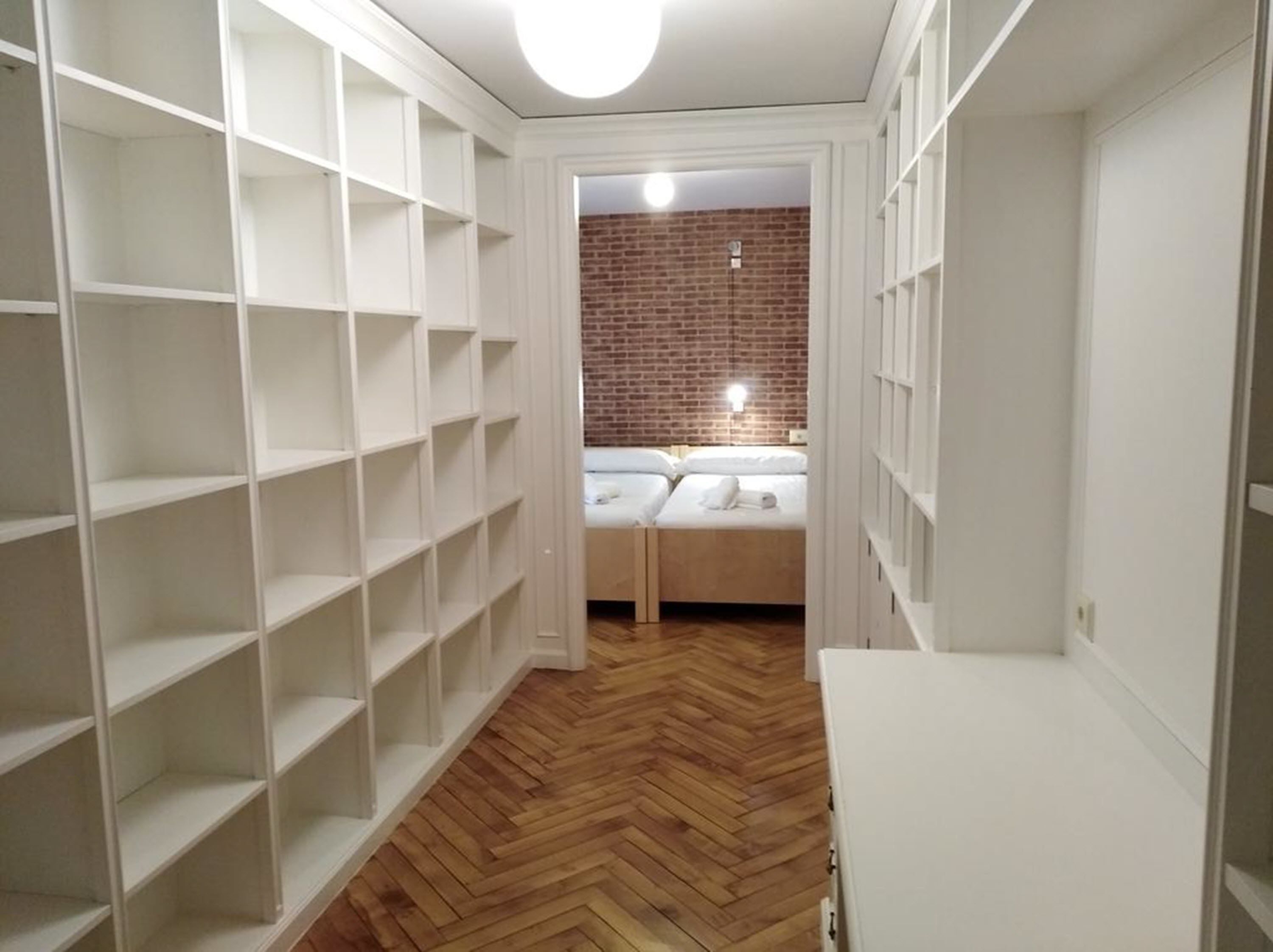 Chambre Simple, salle de bains commune | Rideaux occultants, fer et planche à repasser, Wi-Fi gratuit