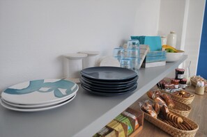 Private kitchen - Hôtel de la Mer (Valras-Plage)