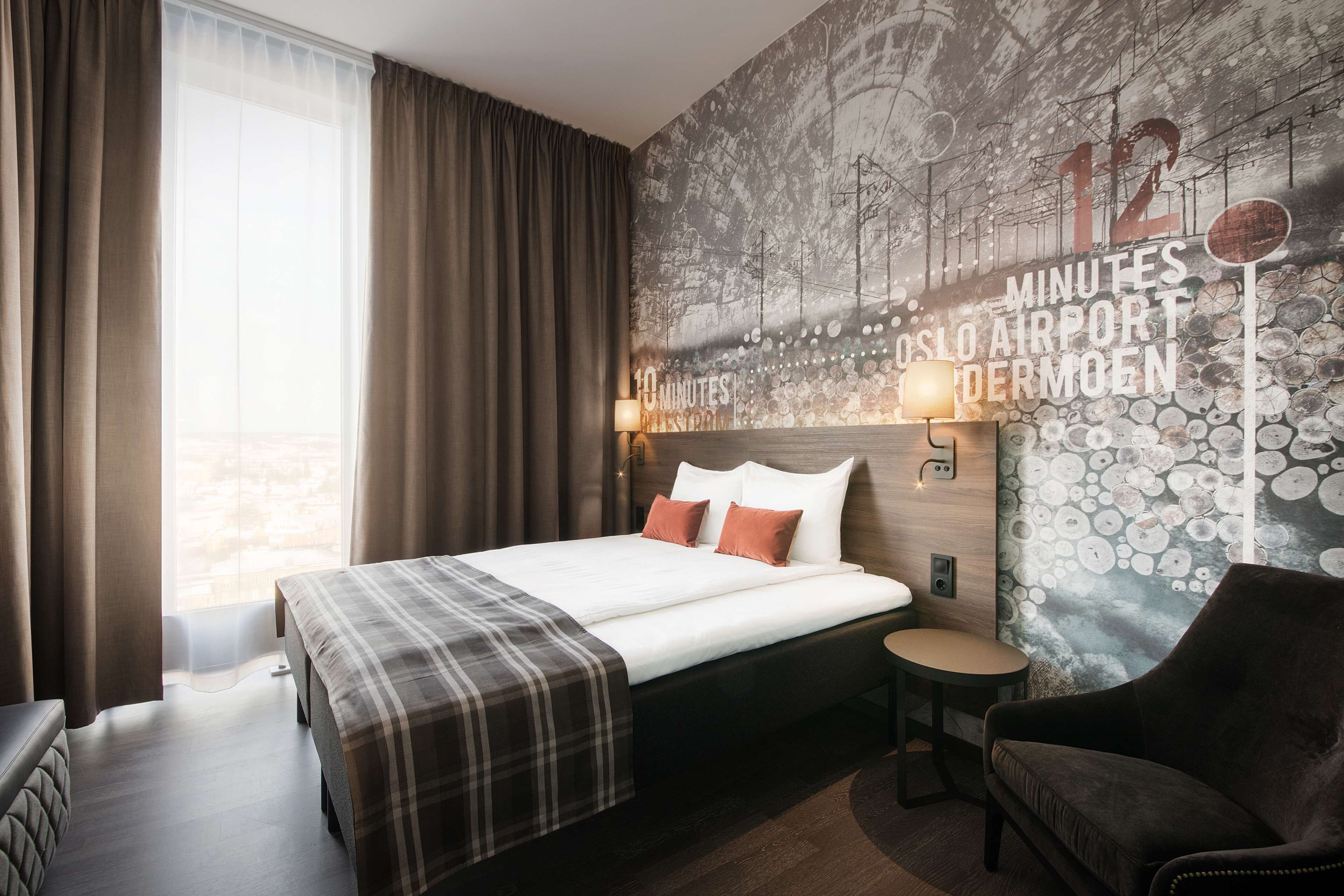 junior suite | in-room safe, blackout curtains, free wifi, bed sheets