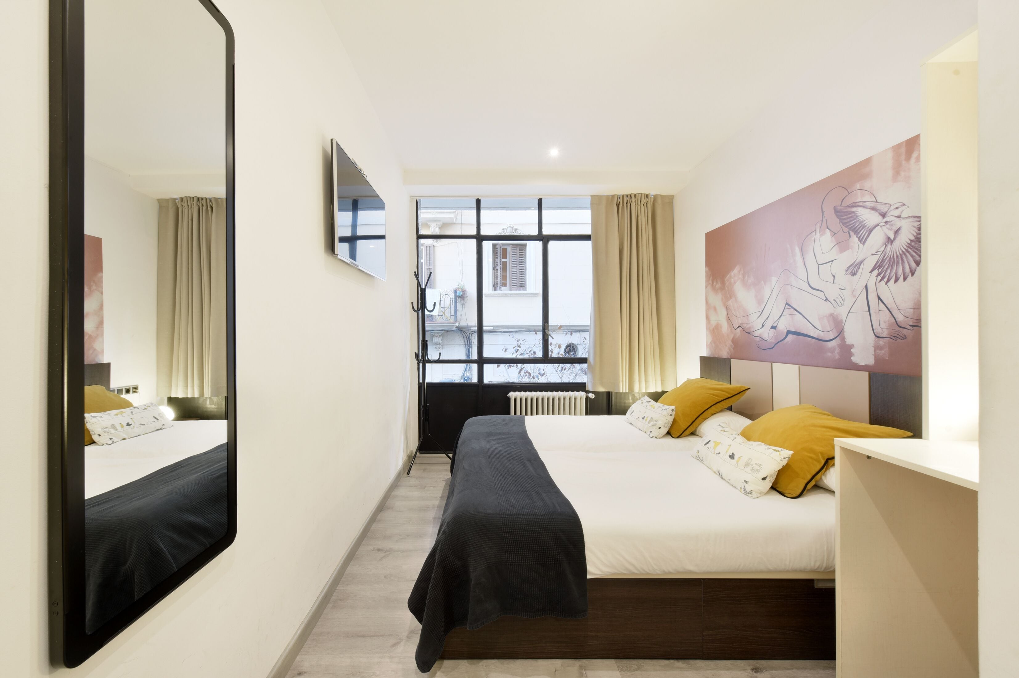 Photo - Free Hostels Barcelona