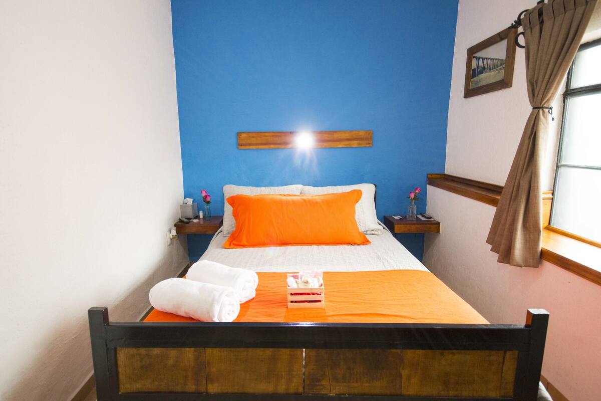 Economy Room, Shared Bathroom | In-room safe, free WiFi