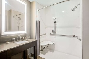 Ducha del cuarto de baño
