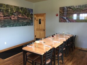 Dining - Roam Inn (Munising)