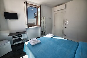 Superior Double Room | Premium bedding, desk, iron/ironing board, free WiFi - B&B La Chiave (Vietri sul Mare)