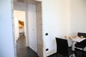 Quadruple Room | Premium bedding, desk, iron/ironing board, free WiFi - B&B La Chiave (Vietri sul Mare)