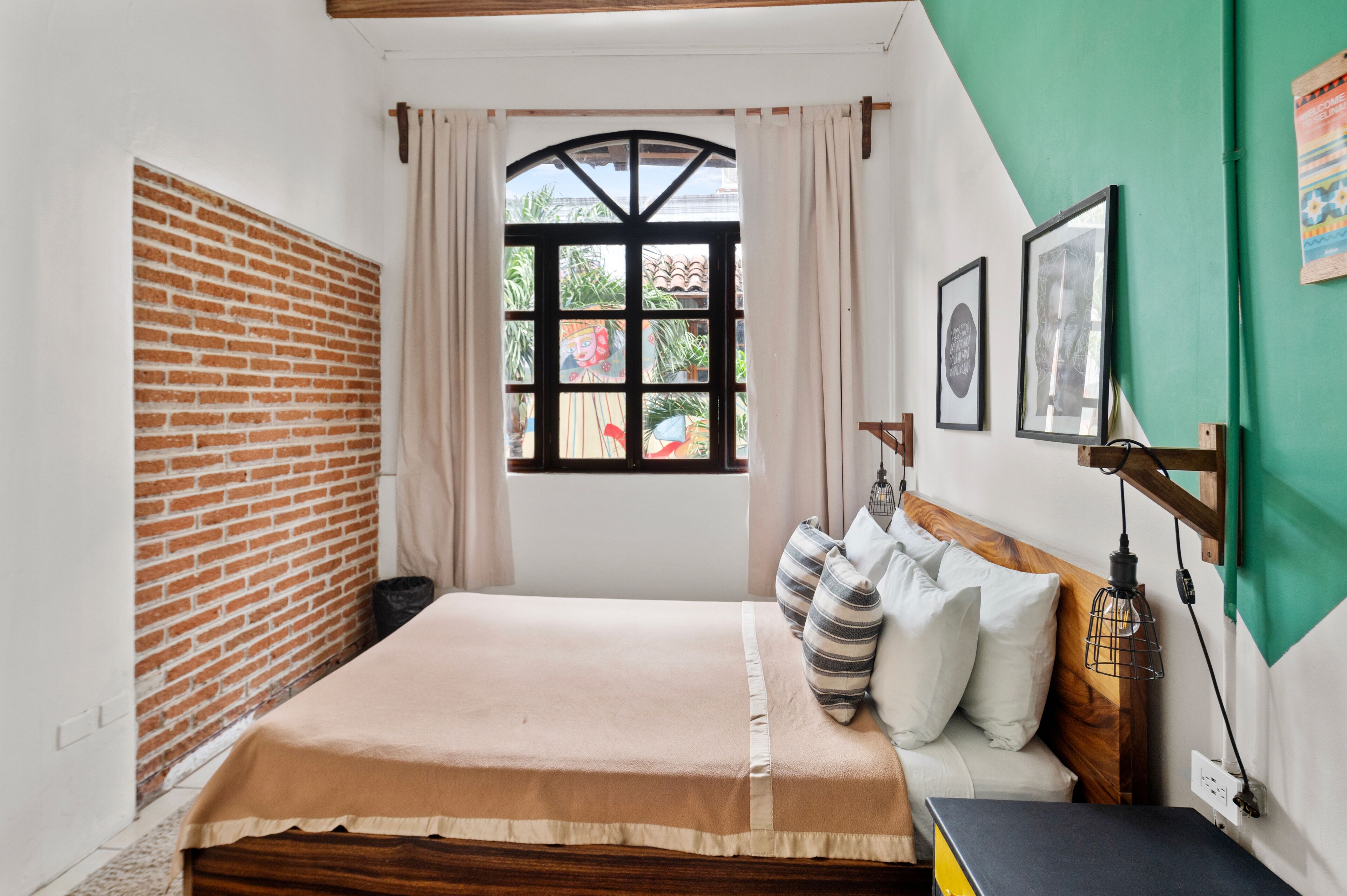 Photo - Socialtel Granada