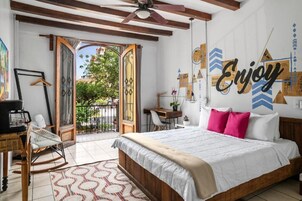 Suite | Ropa de cama de alta calidad, edredones de plumas, wifi gratis