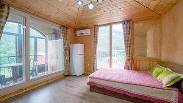 Studio (Dalrim (Moon)4)