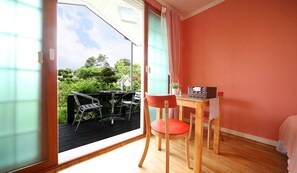 LCD TV
