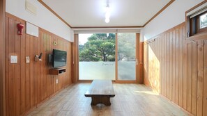 Apartment (Yeoul) | Wohnbereich | Flachbildfernseher