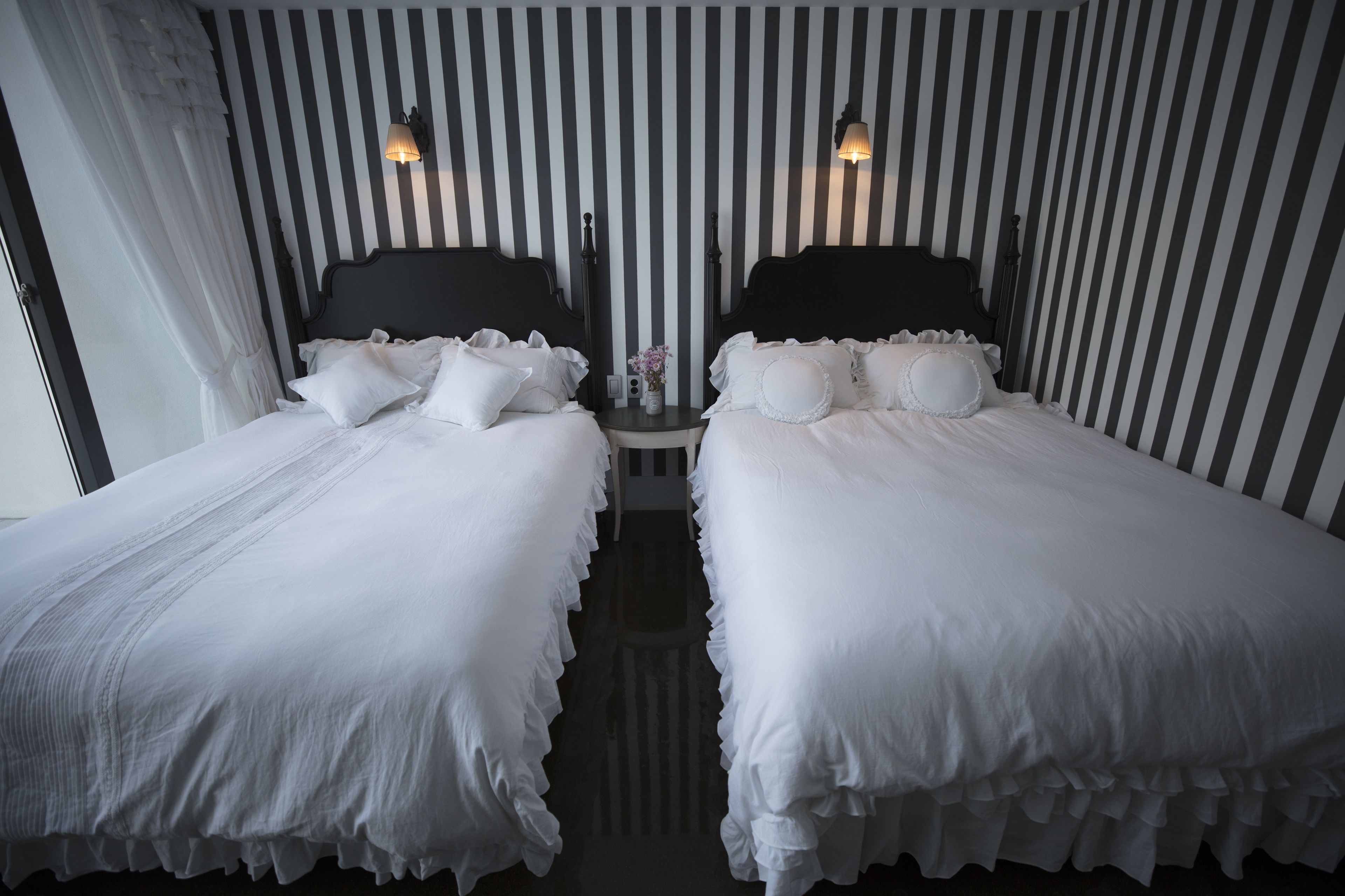 presidential room, 2 queen beds, terrace, river view (ss vii) | 1 bedroom, premium bedding, free wifi, bed sheets