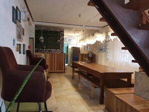 Lobby - Go Surfari House - Hostel (Baler)