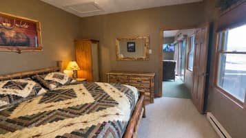 2 slaapkamers, een strijkplank/strijkijzer, gratis wifi, beddengoed