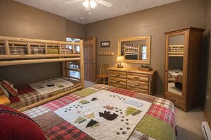 2 habitaciones, tabla de planchar con plancha y wifi gratis 