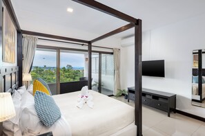 Panoramic Villa, 3 Bedrooms, Non Smoking, Sea View | 3 bedrooms, desk, iron/ironing board, free WiFi - Villa Rich Seaview (Koh Samui)