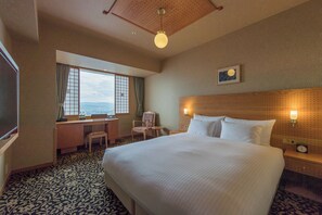 Deluxe-Doppelzimmer, Nichtraucher | Daunenbettdecken, Zimmersafe, schallisolierte Zimmer, kostenloses WLAN