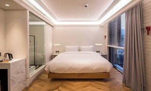 Superior-Doppelzimmer | Hochwertige Bettwaren, Daunenbettdecken