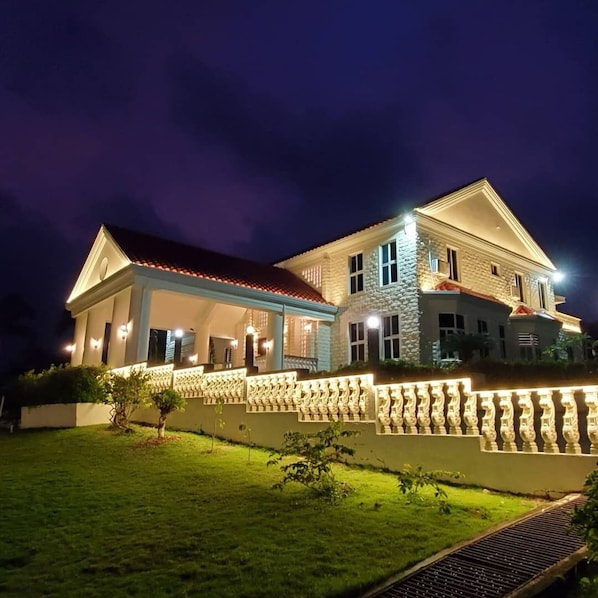 Front of property - evening/night