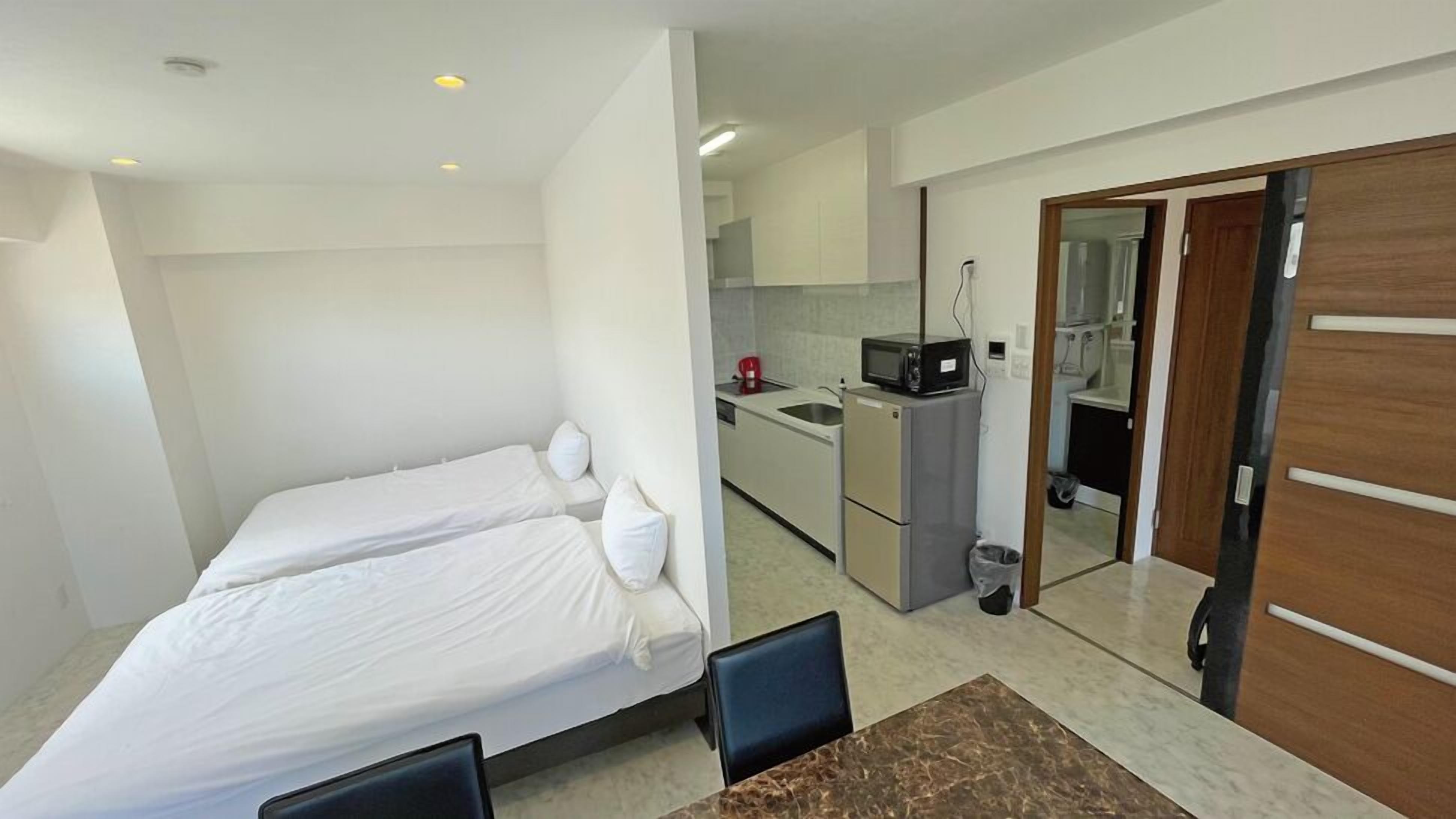 Desk, soundproofing, iron/ironing board, free WiFi