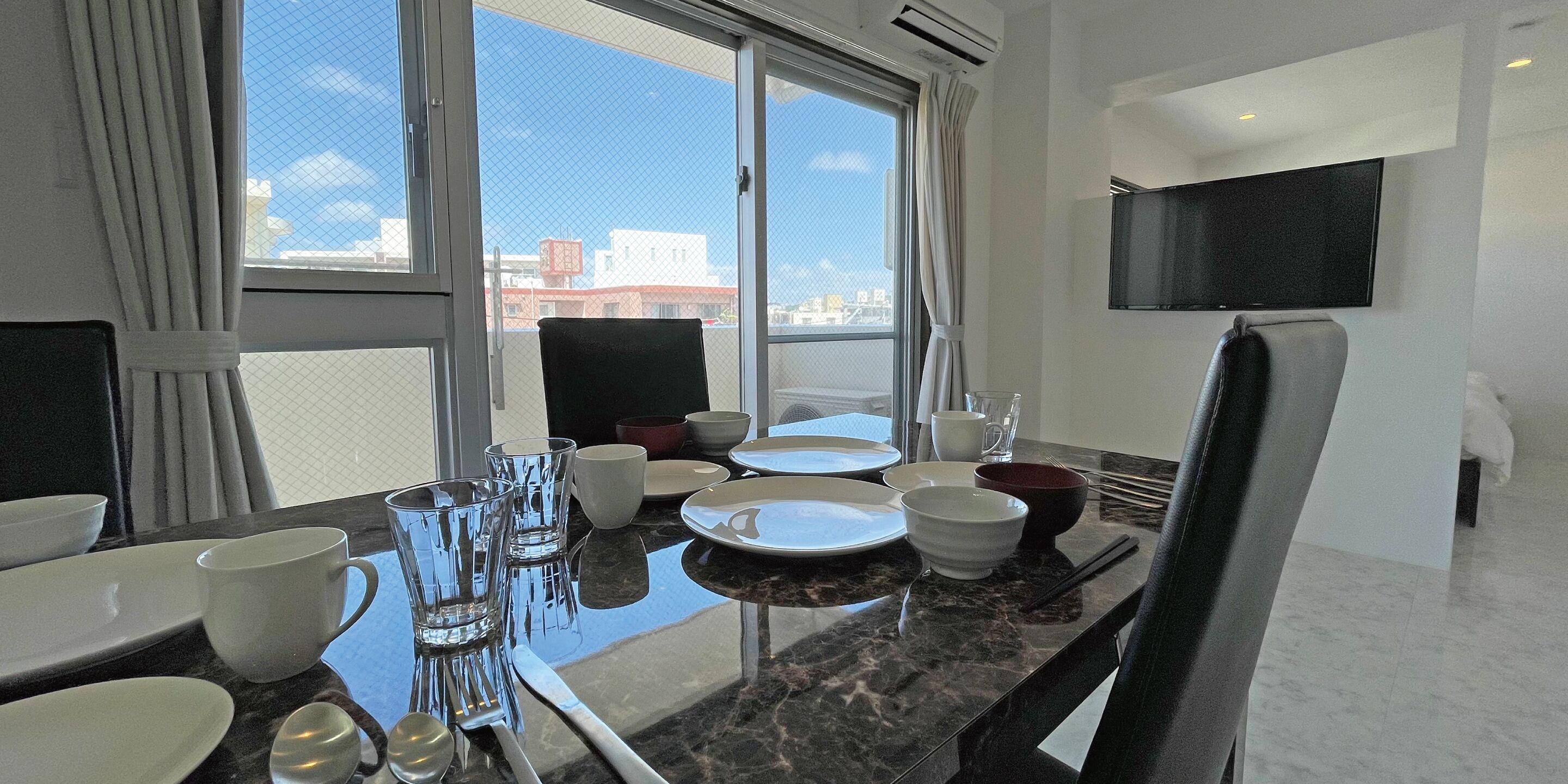 Twin Room, Kitchen | Desk, soundproofing, iron/ironing board, free WiFi
