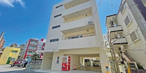 Exterior - G-RATIS Omoromachi (Naha)